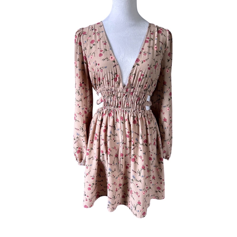 Forever 21 Mini Dress Womens M Pink Floral Smocked Cutout V-Neck Long Sleeve